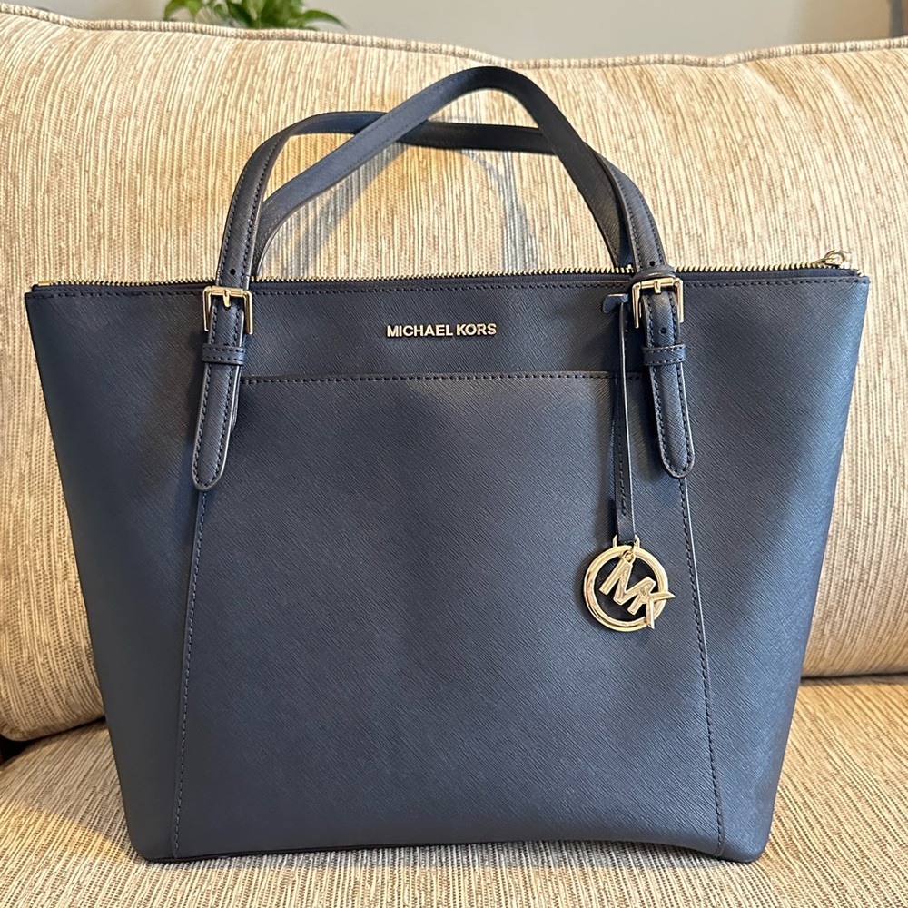 Navy Michael Kors tote.